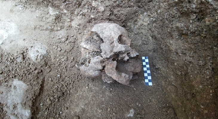 El esqueleto de un "niño-vampiro" de 1550 años fue hallado en Italia-0